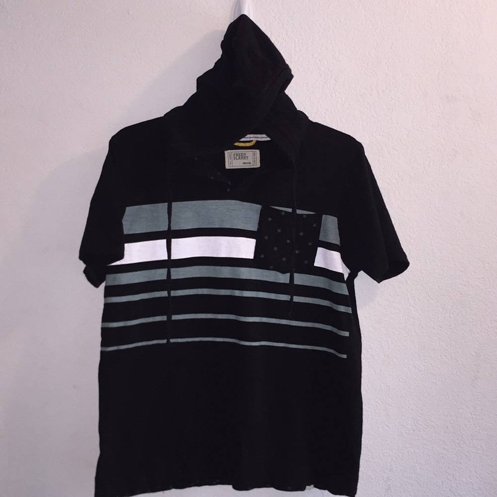 Free Planet Hooded Short Sleeve T-shirt Size Med